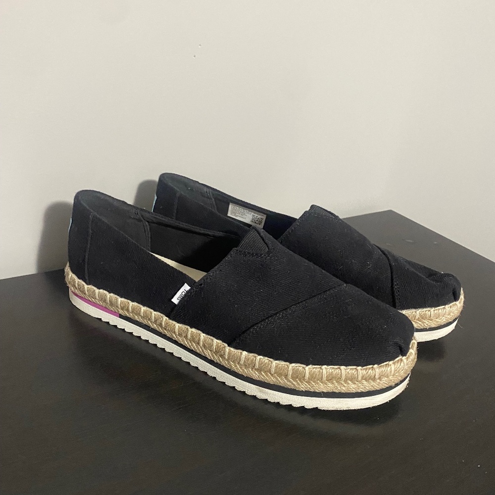 Tom’s Espadrilles